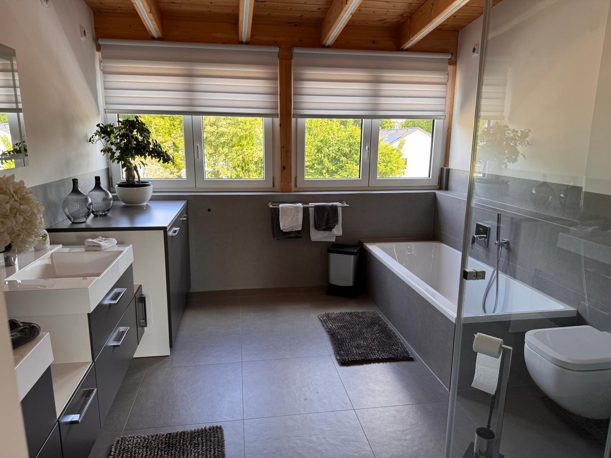 Moderne Ferienunterkunft/Wohnung Burgthann Exterior photo