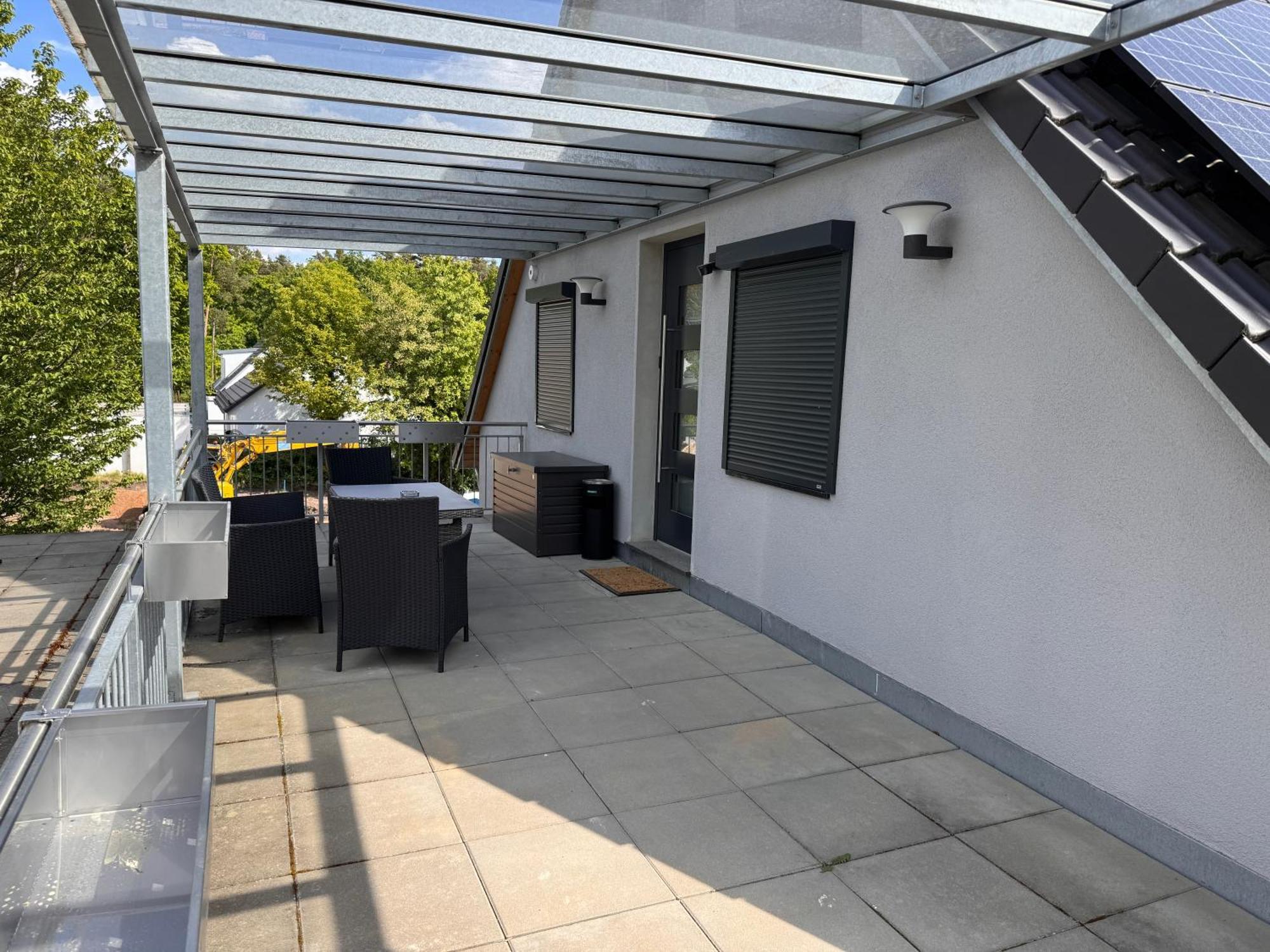 Moderne Ferienunterkunft/Wohnung Burgthann Exterior photo