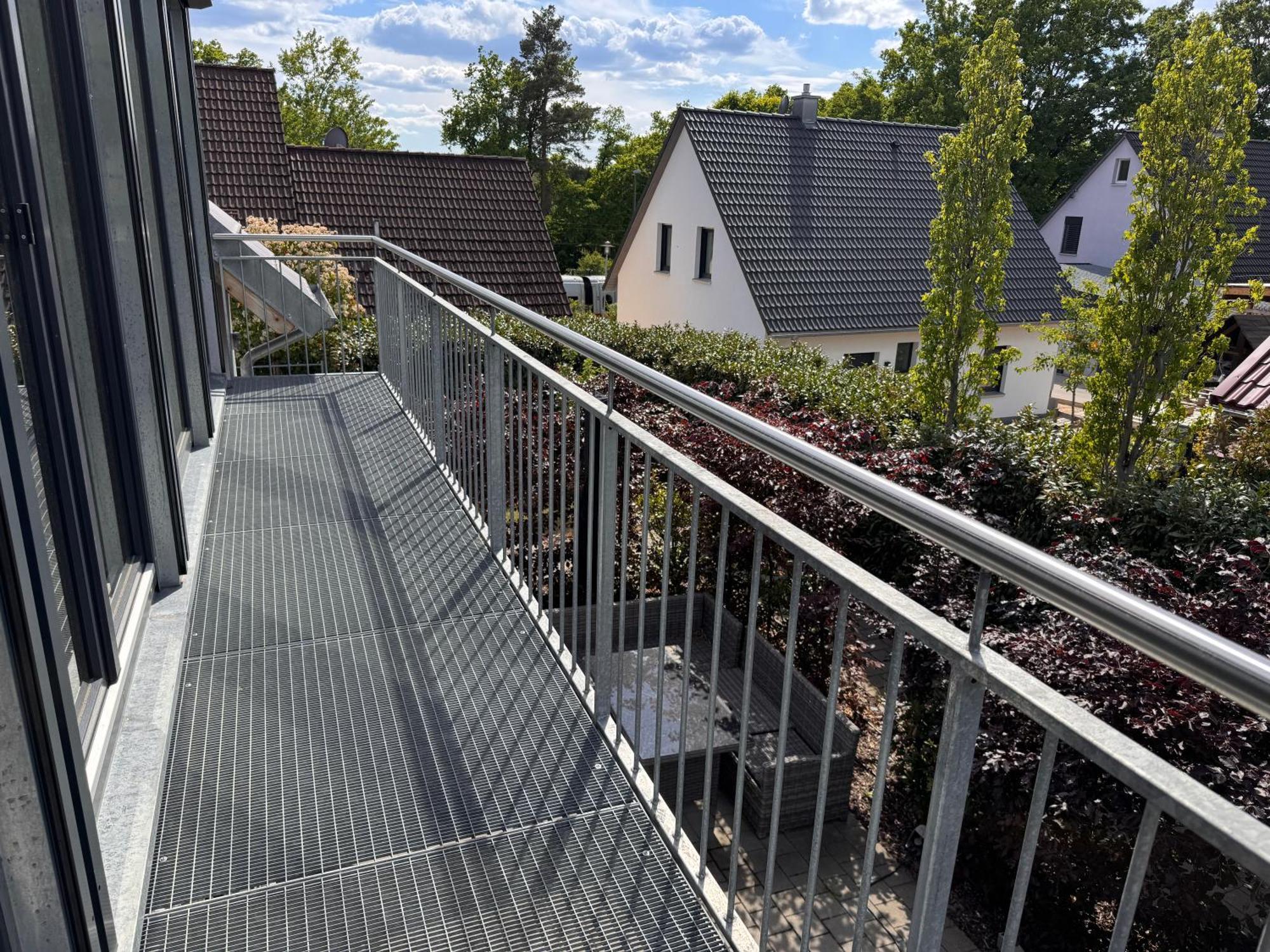 Moderne Ferienunterkunft/Wohnung Burgthann Exterior photo